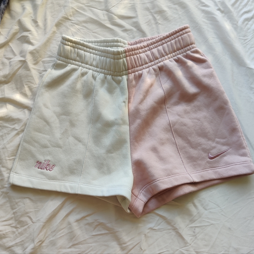 NWOT Nike fleece shorts in two tone pink and white colour block, Standard fit - Picture 4 of 8
